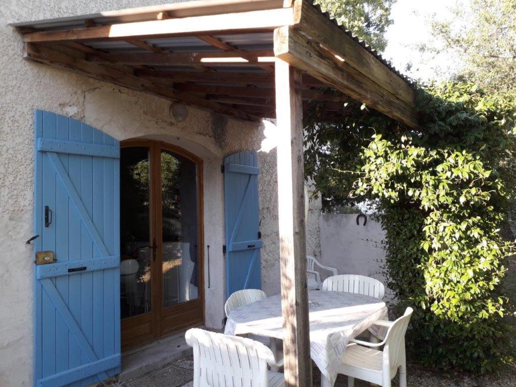 Chez Betty Apartamento Le Luc Exterior foto
